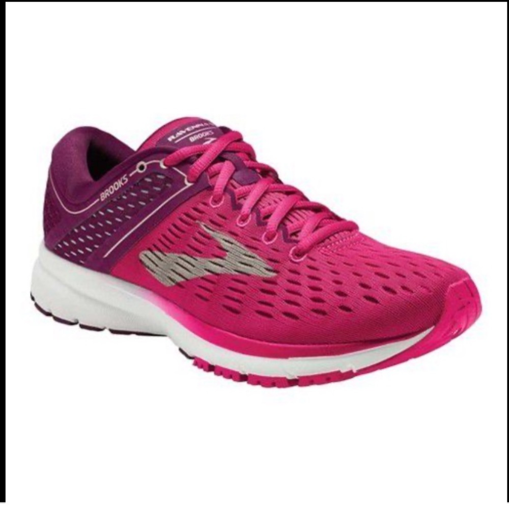 Brooks Ravenna 9 Running Shoe
